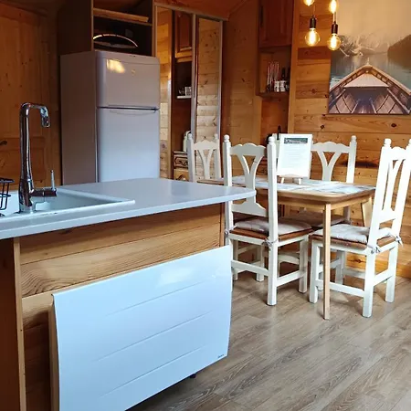 Appartement Mansarde Cocooning Saint-Martin-Vesubie Exterior photo