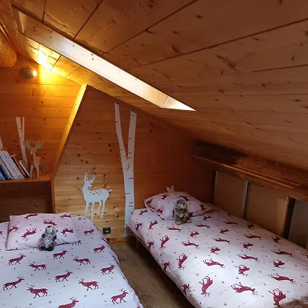 Appartement Mansarde Cocooning Saint-Martin-Vesubie Exterior photo